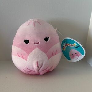 NWT Elin the Lotus Squishmallow